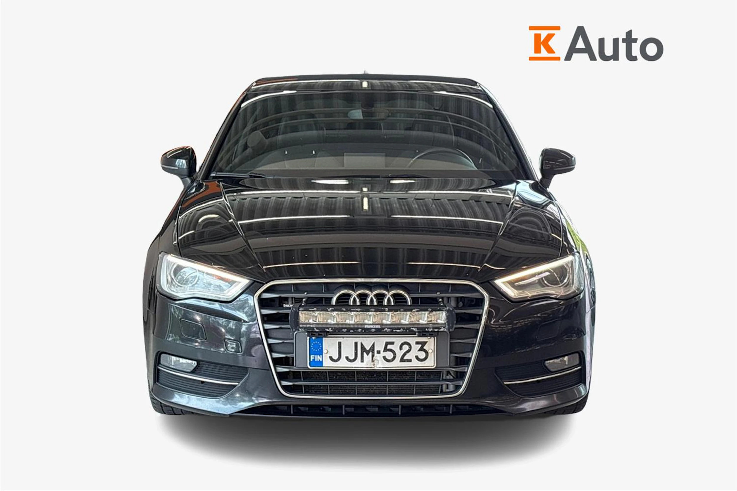 Musta Audi A3 2014 kuva 4.