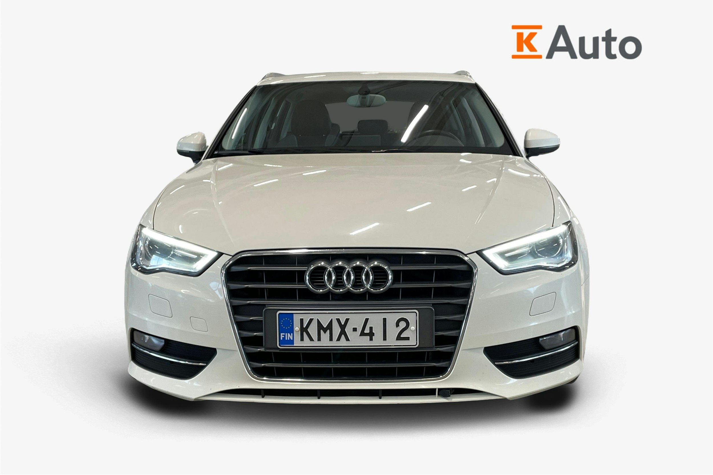 valkoinen Audi A3 2014 kuva 5.