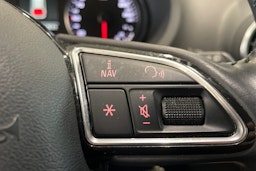 valkoinen Audi A3 2014 kuva 16.
