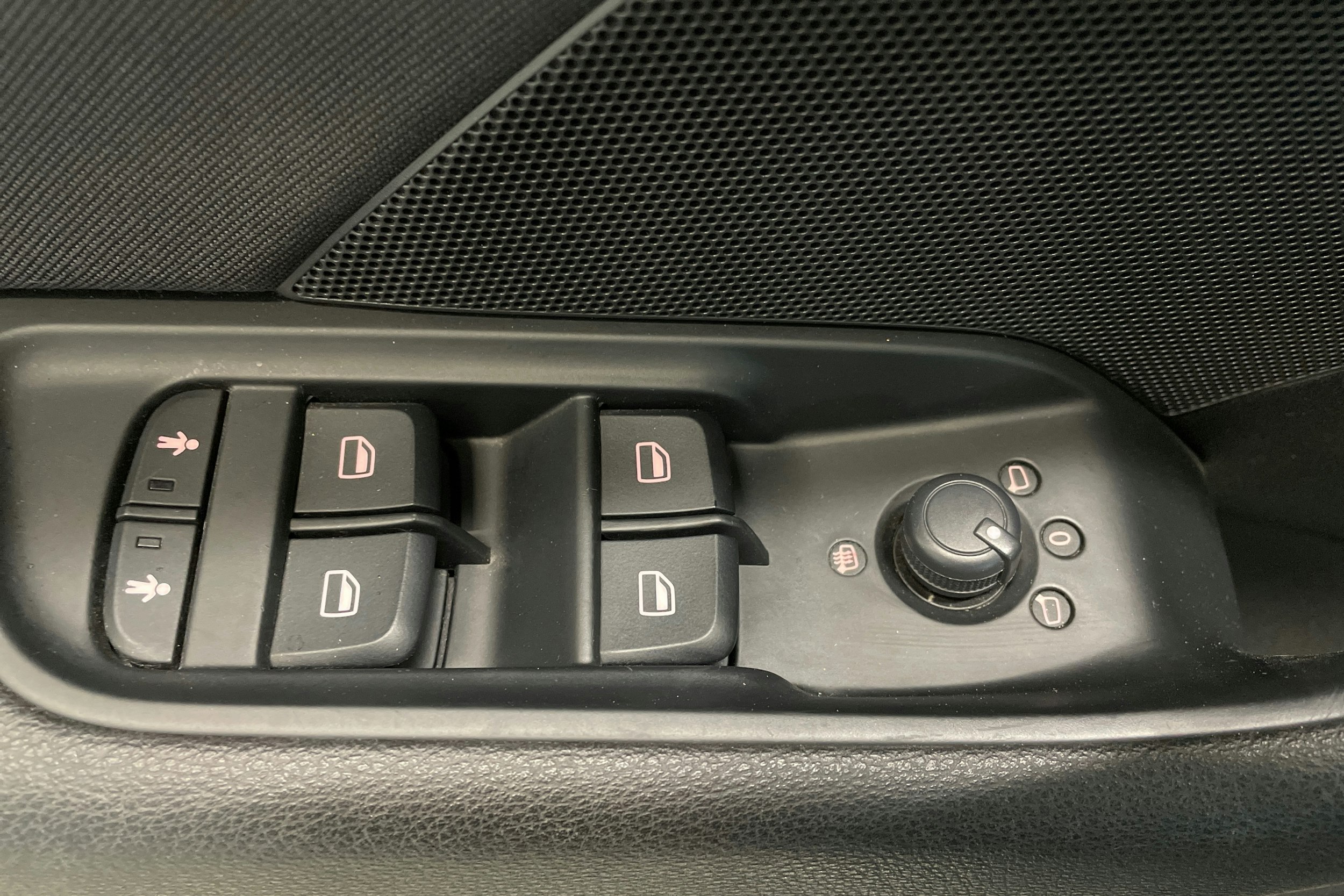 valkoinen Audi A3 2014 kuva 30.