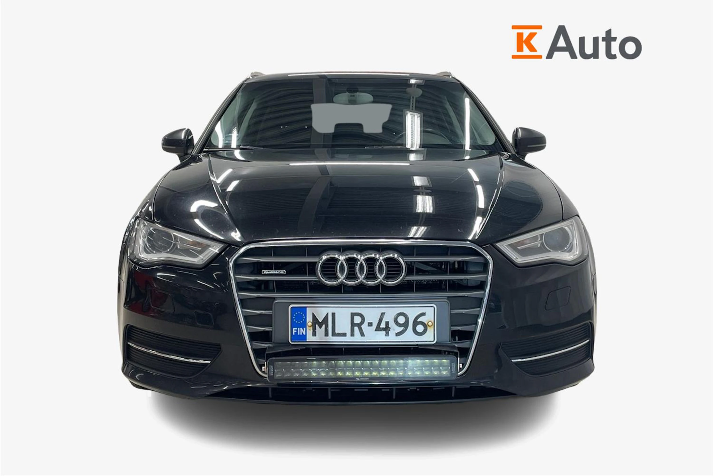 Musta Audi A3 2014 kuva 4.