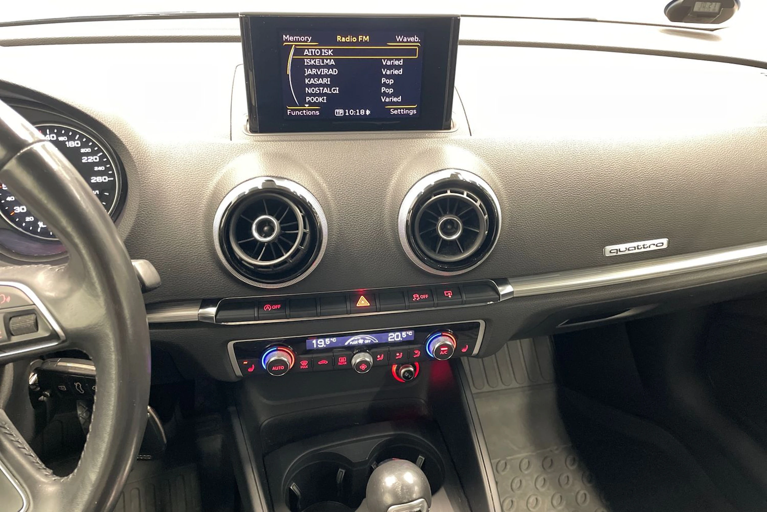Musta Audi A3 2014 kuva 14.