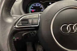 valkoinen Audi A3 2014 kuva 24.