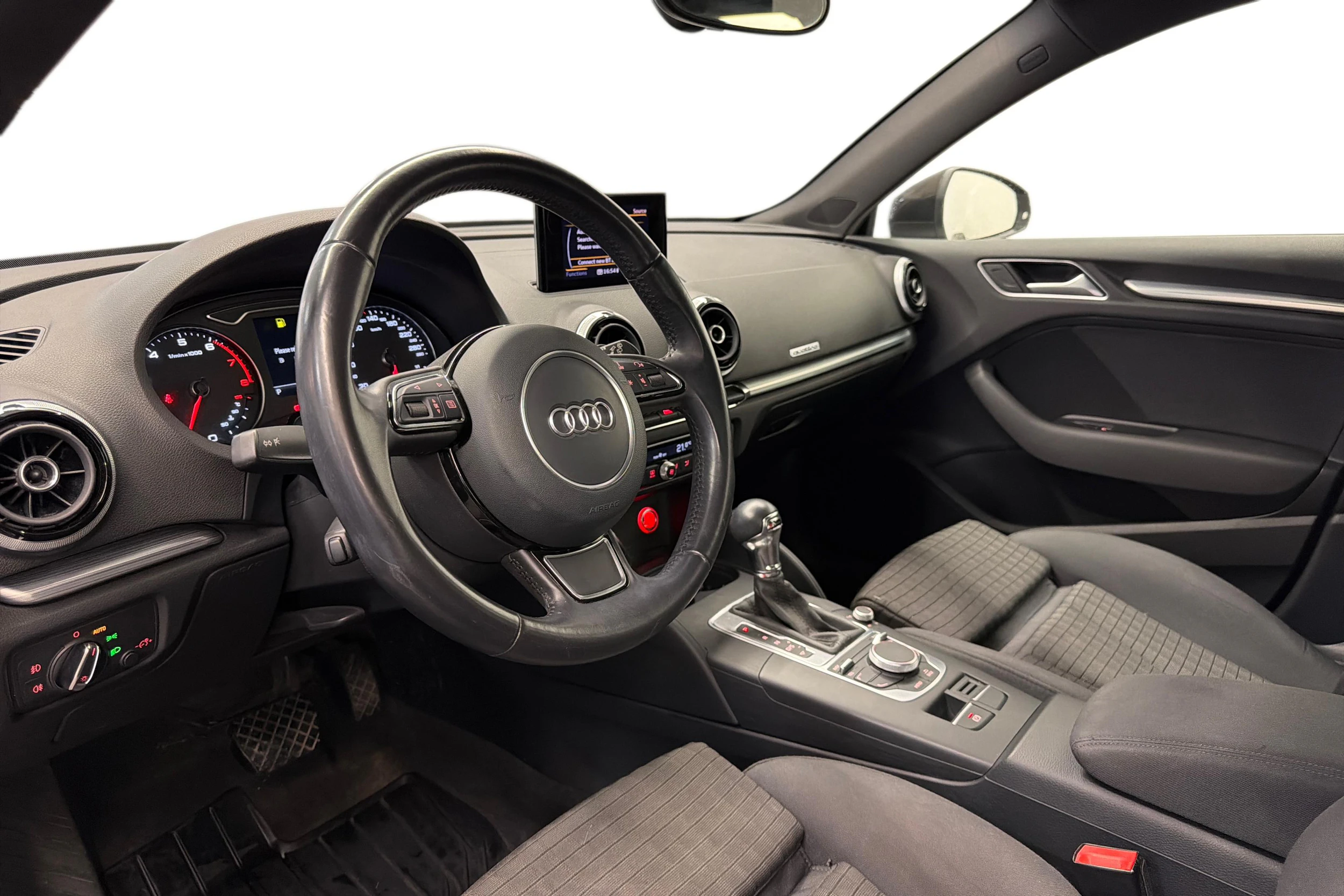ruskea (beige) Audi A3 2014 kuva 6.