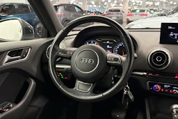 ruskea (beige) Audi A3 2014 kuva 13.