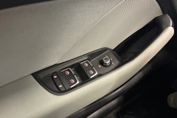 Sininen Audi A3 2014 kuva 15.