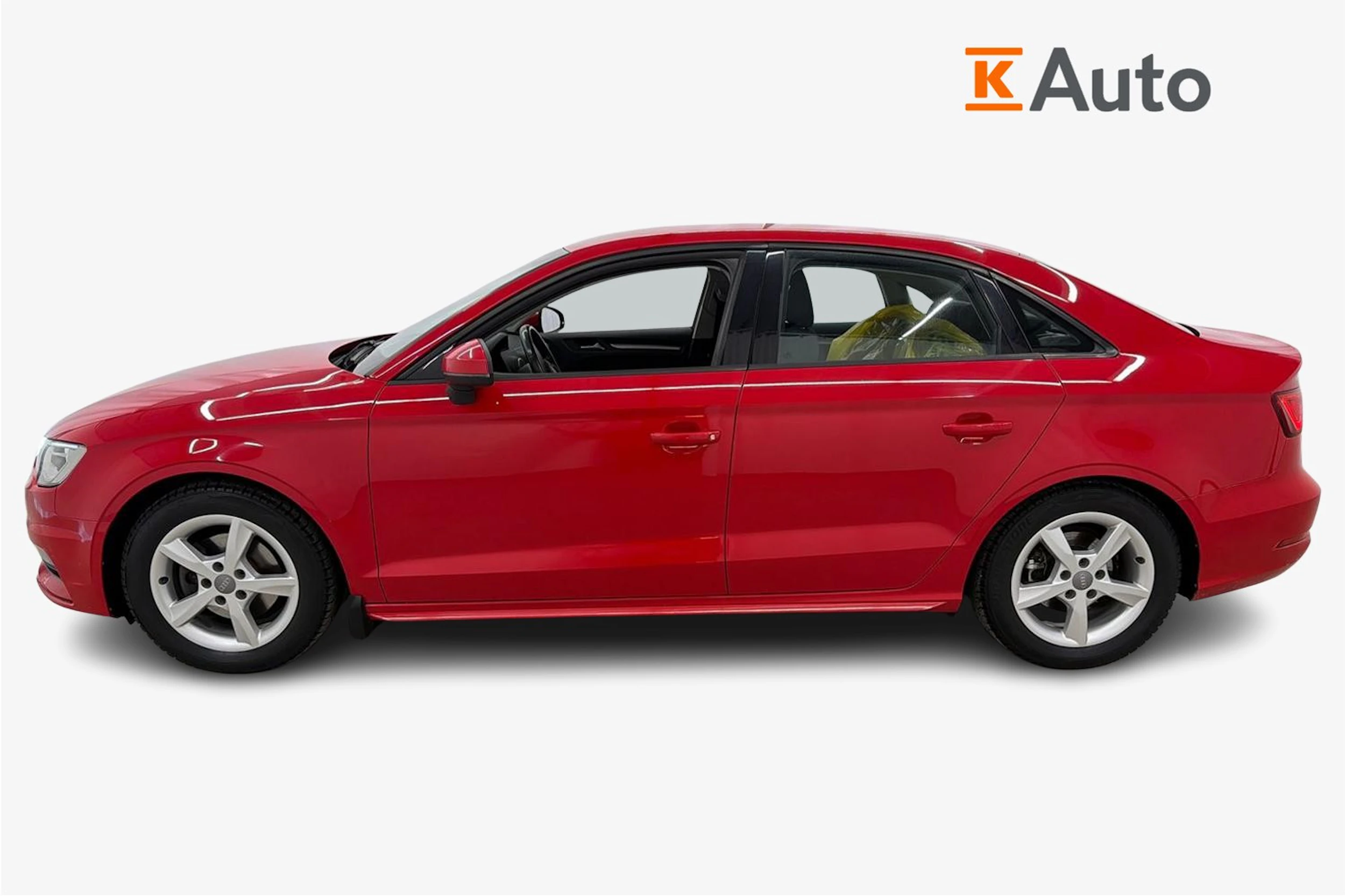 punainen Audi A3 2014 kuva 5.