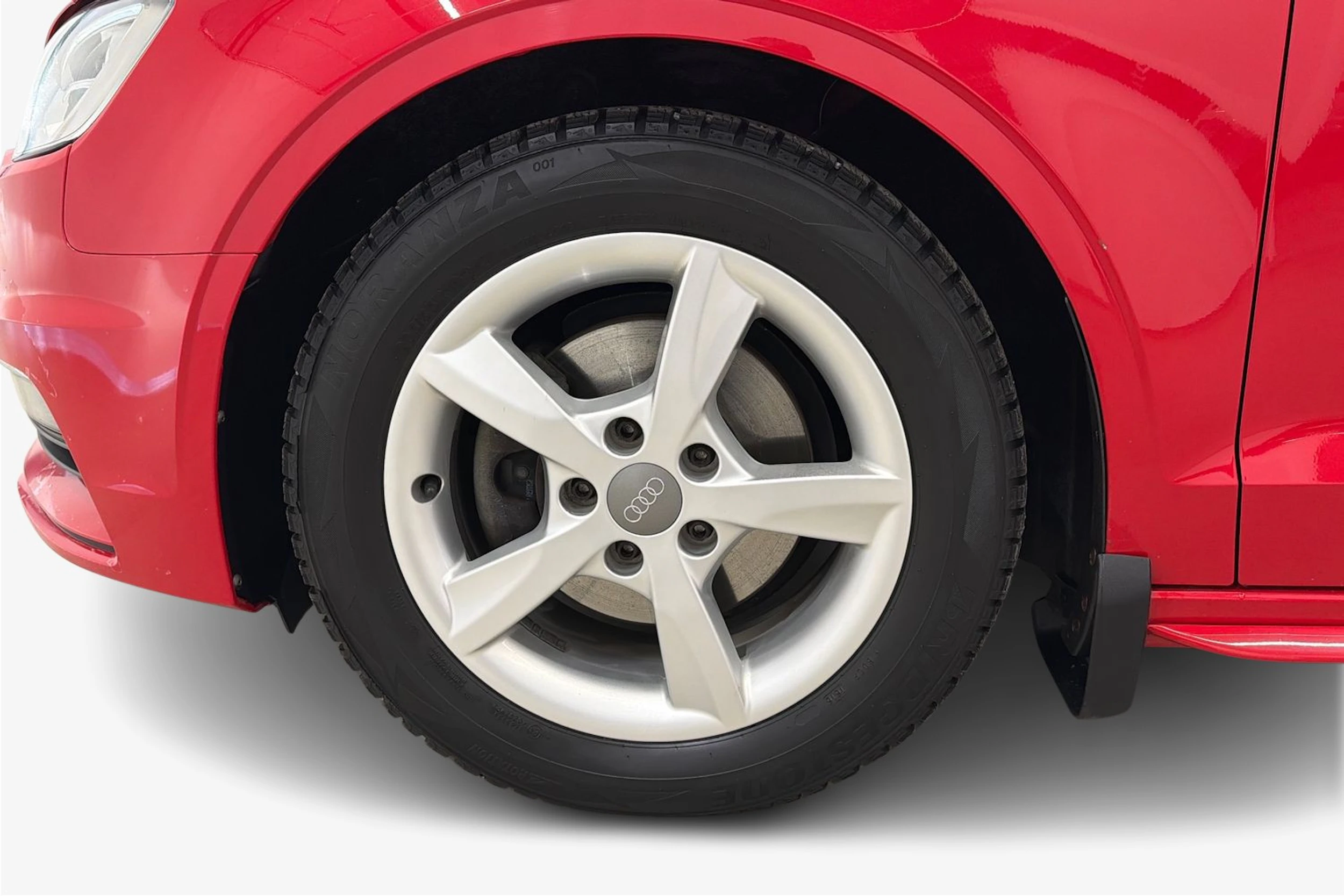 punainen Audi A3 2014 kuva 9.