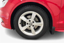 punainen Audi A3 2014 kuva 9.