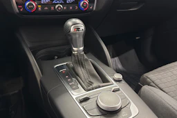 punainen Audi A3 2014 kuva 17.