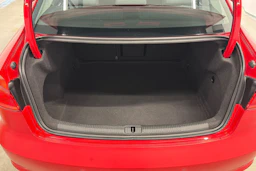 punainen Audi A3 2014 kuva 19.