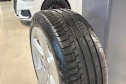 punainen Audi A3 2014 kuva 21.