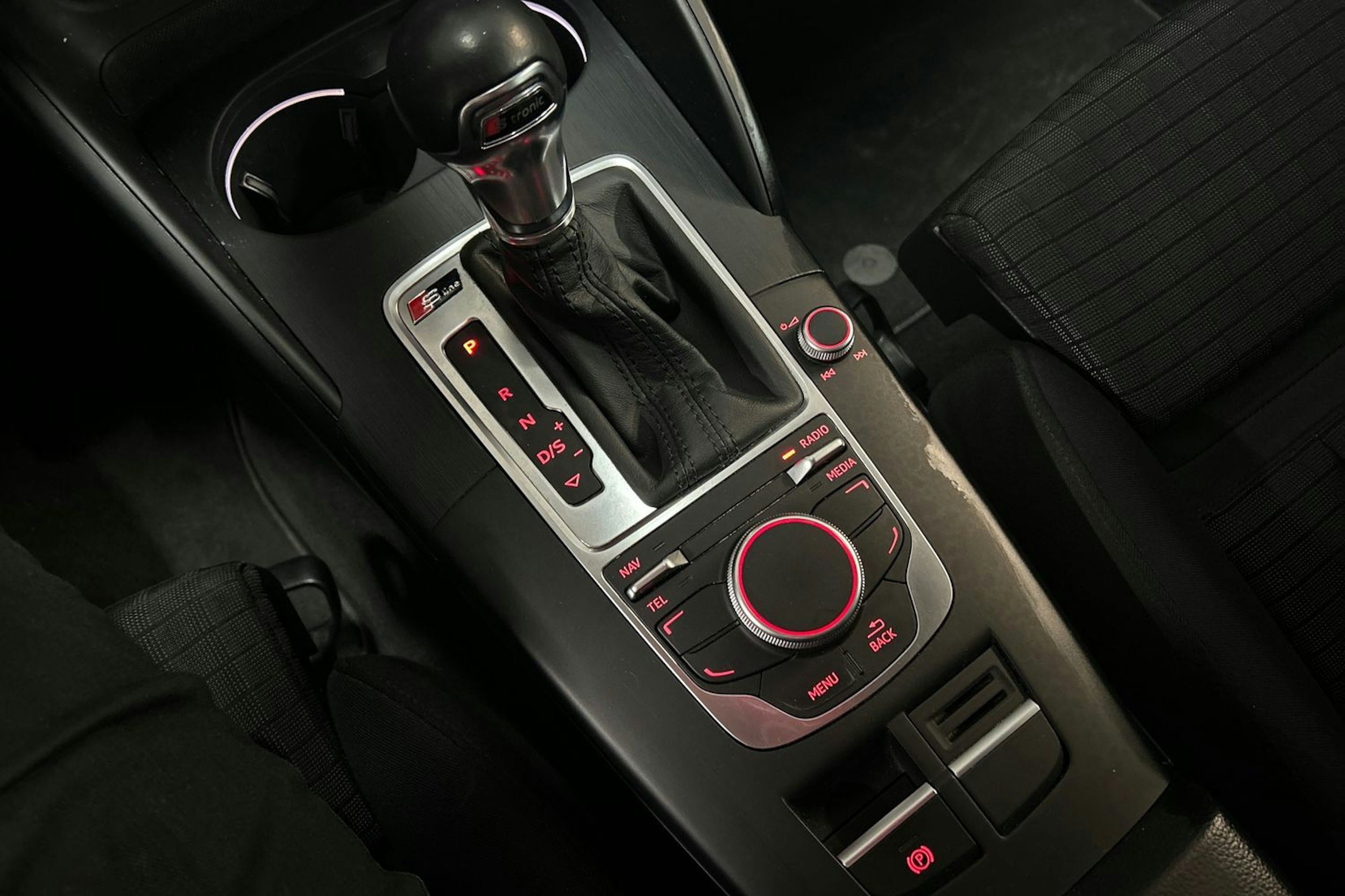 musta Audi A3 2014 kuva 20.