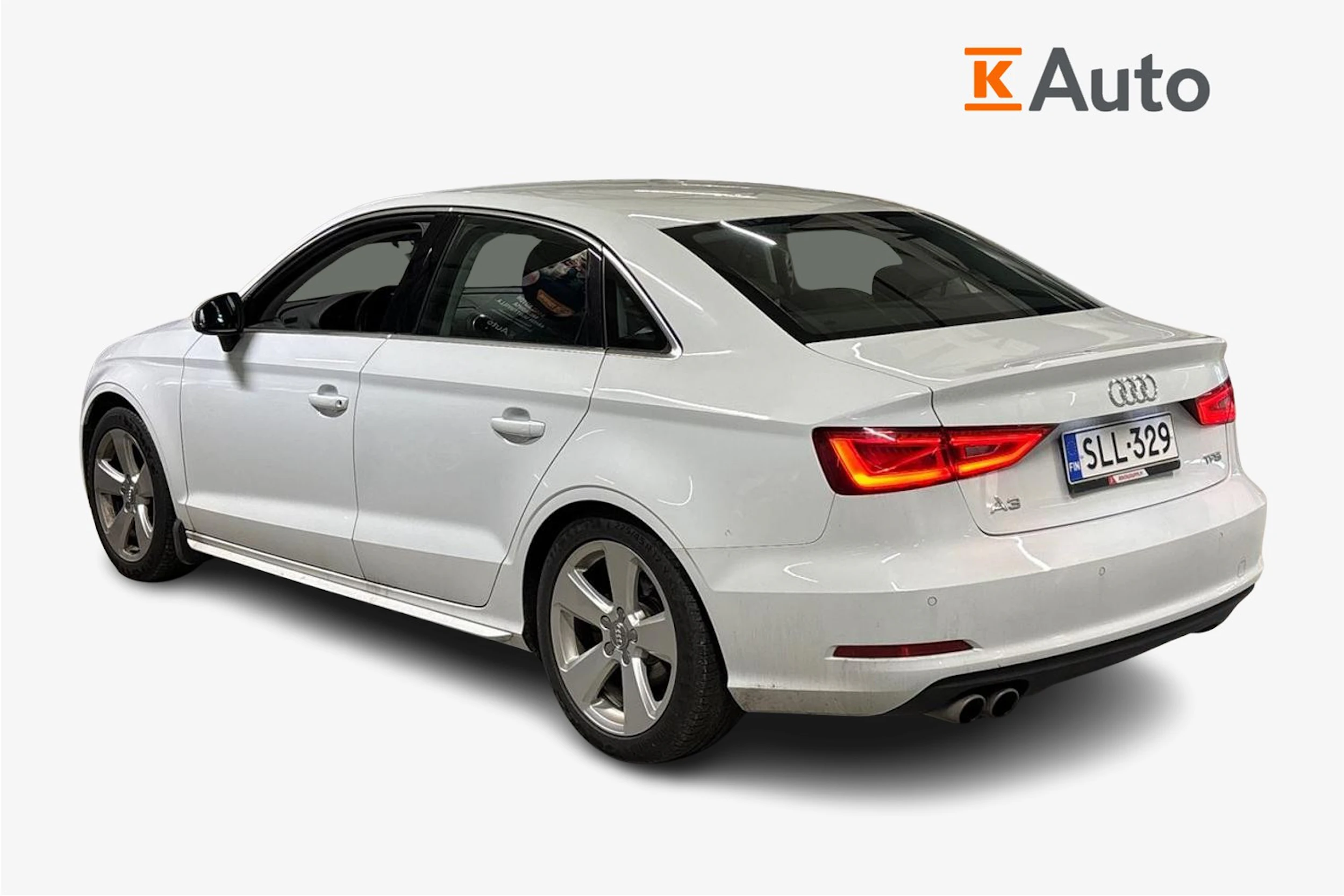 valkoinen Audi A3 2014 kuva 2.