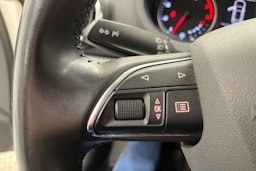 Valkoinen Audi A3 2014 kuva 19.