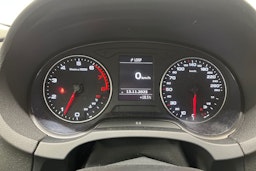 Valkoinen Audi A3 2014 kuva 20.