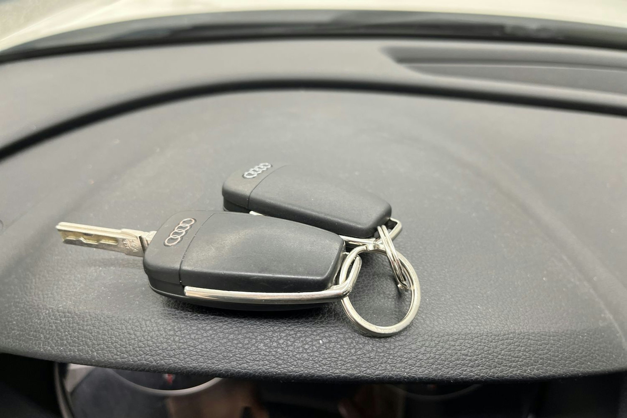 Valkoinen Audi A3 2014 kuva 27.