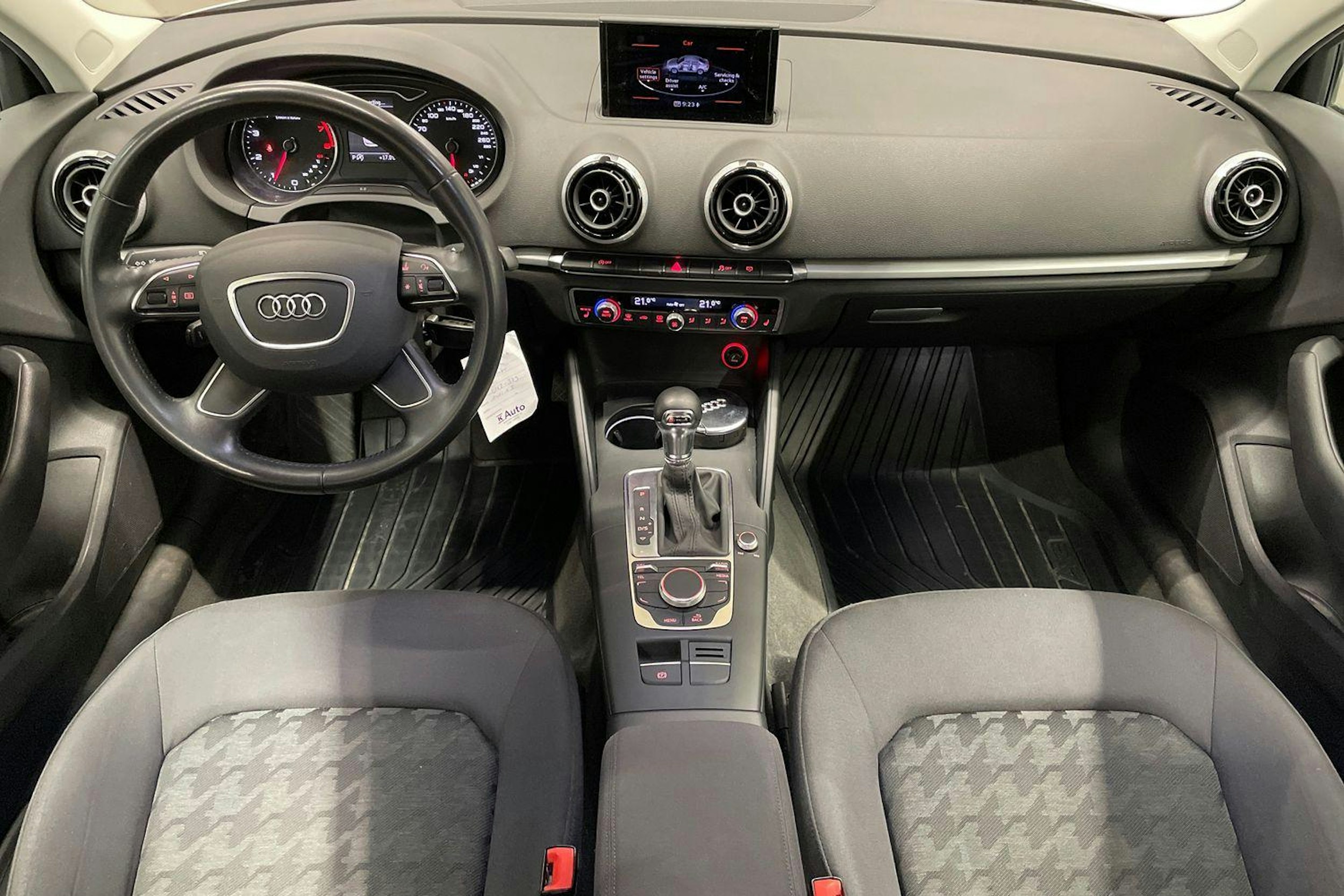 harmaa Audi A3 2014 kuva 36.