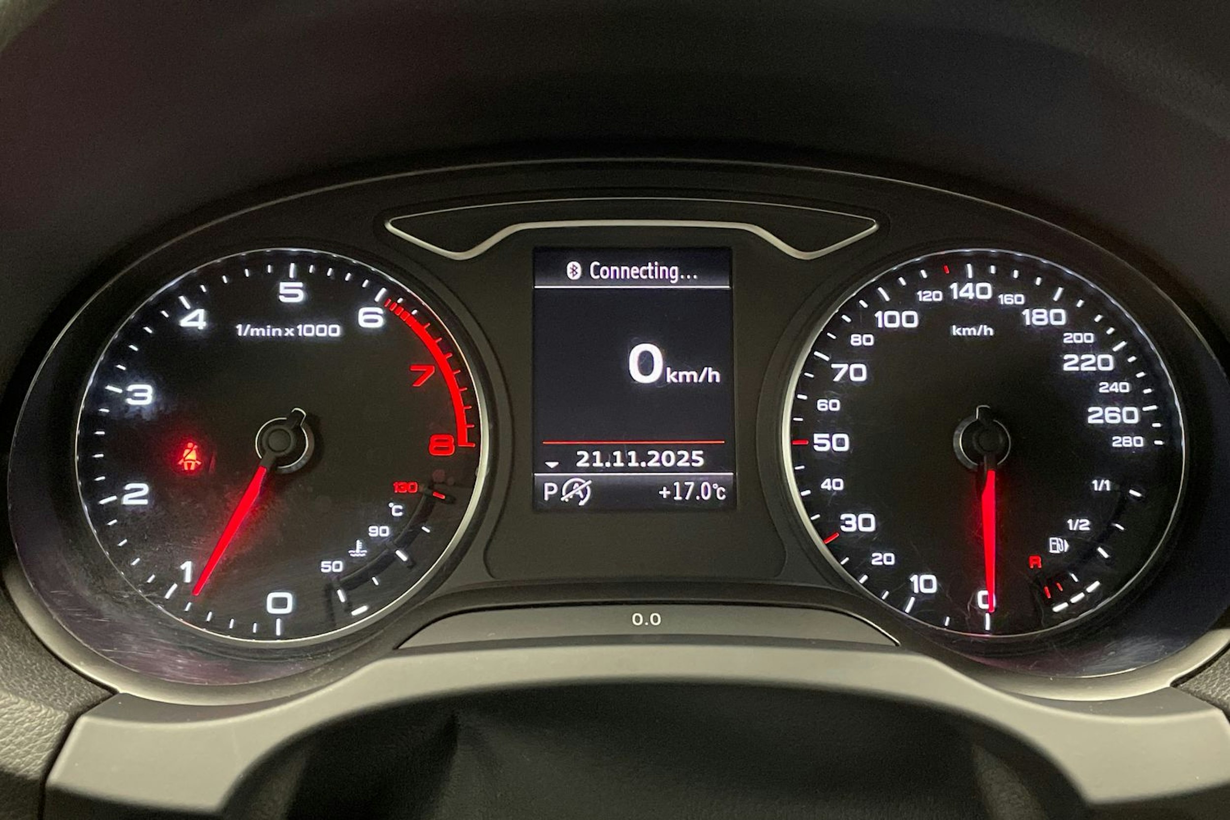 harmaa Audi A3 2014 kuva 43.