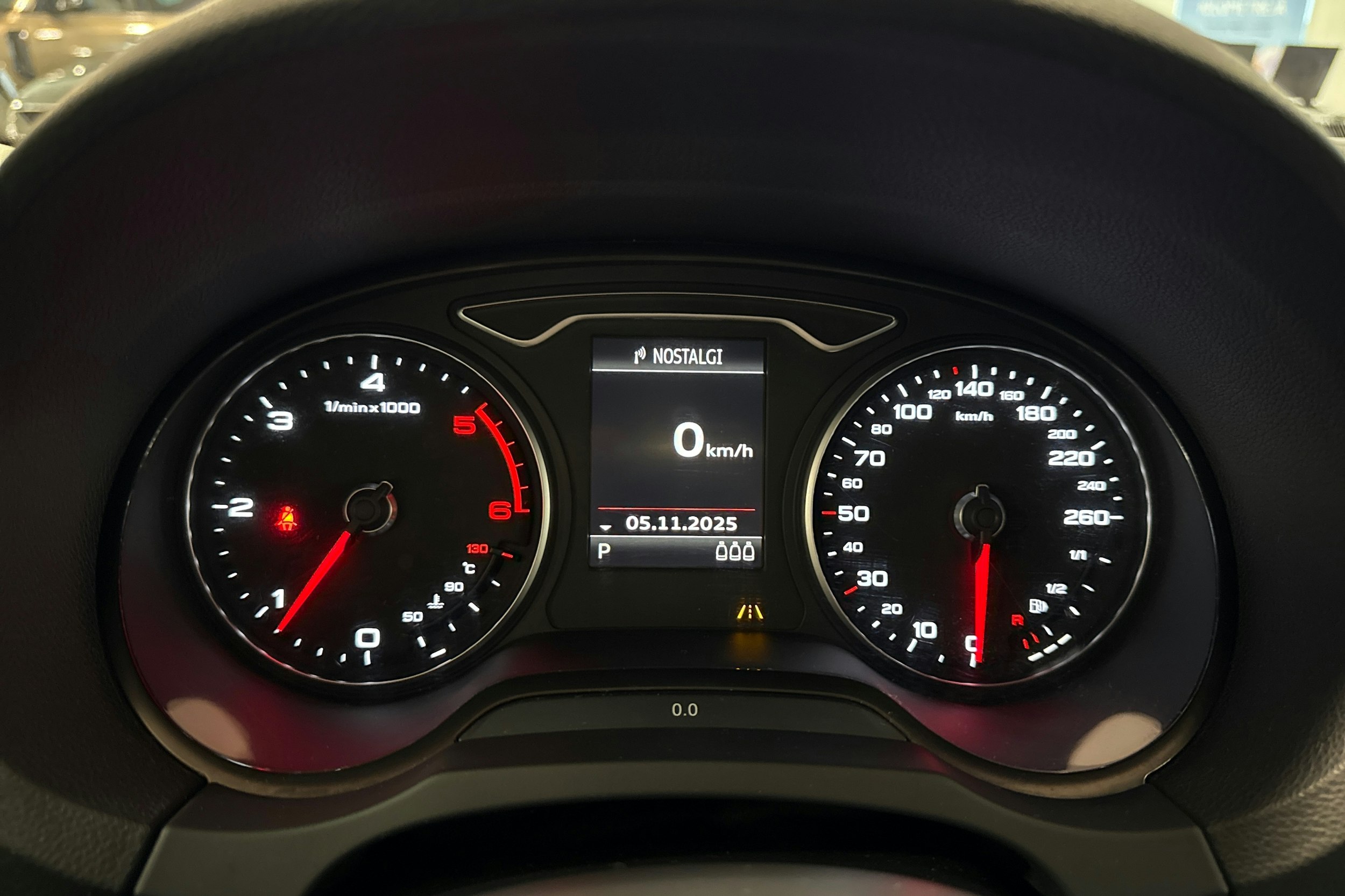 Punainen Audi A3 2014 kuva 14.