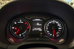 Punainen Audi A3 2014 kuva 14.