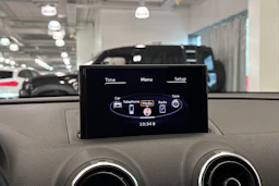 Punainen Audi A3 2014 kuva 26.