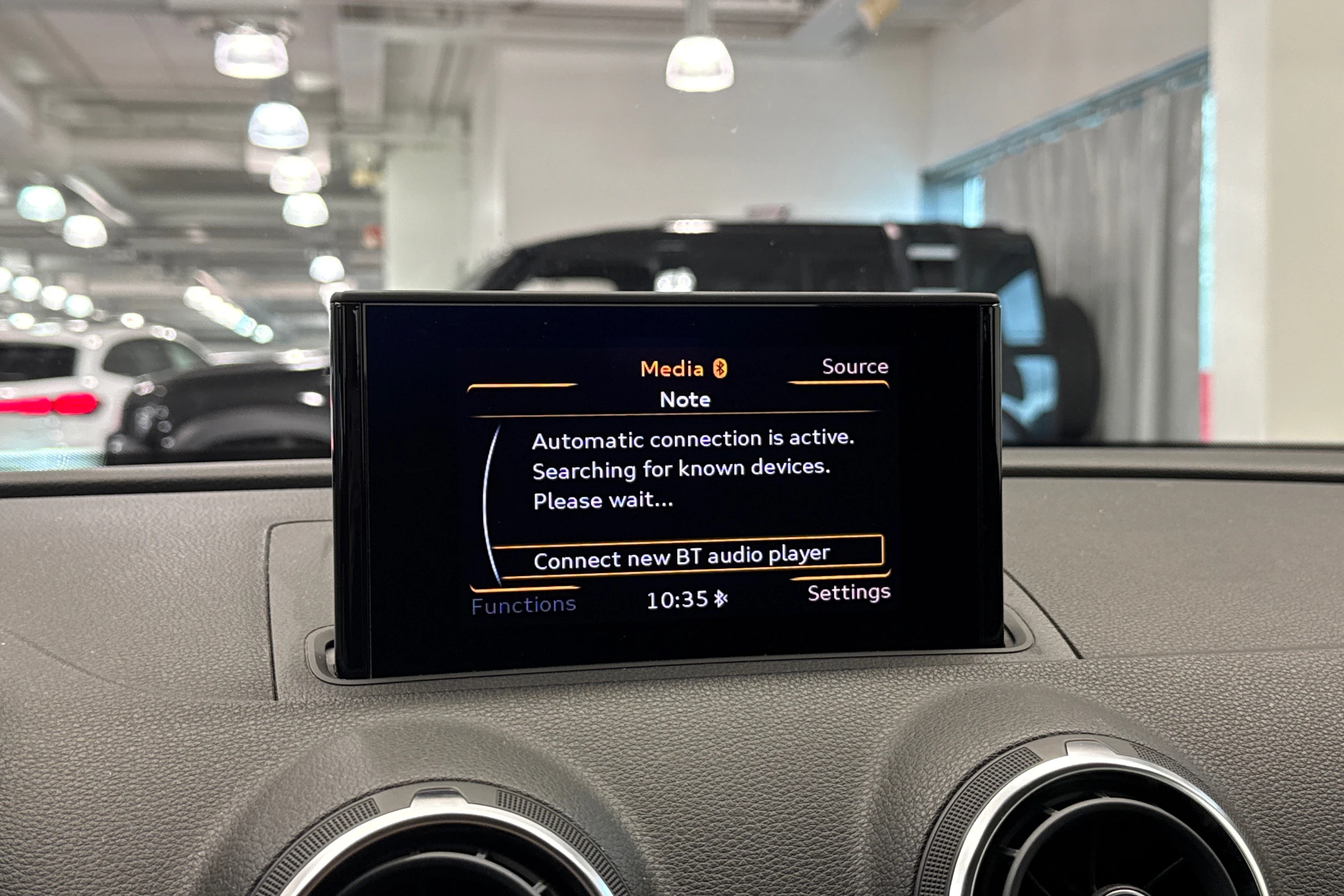 Punainen Audi A3 2014 kuva 28.