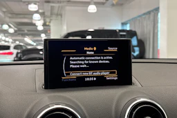 Punainen Audi A3 2014 kuva 28.