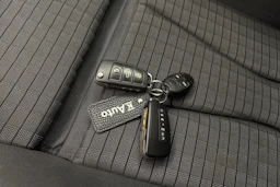 Punainen Audi A3 2014 kuva 32.