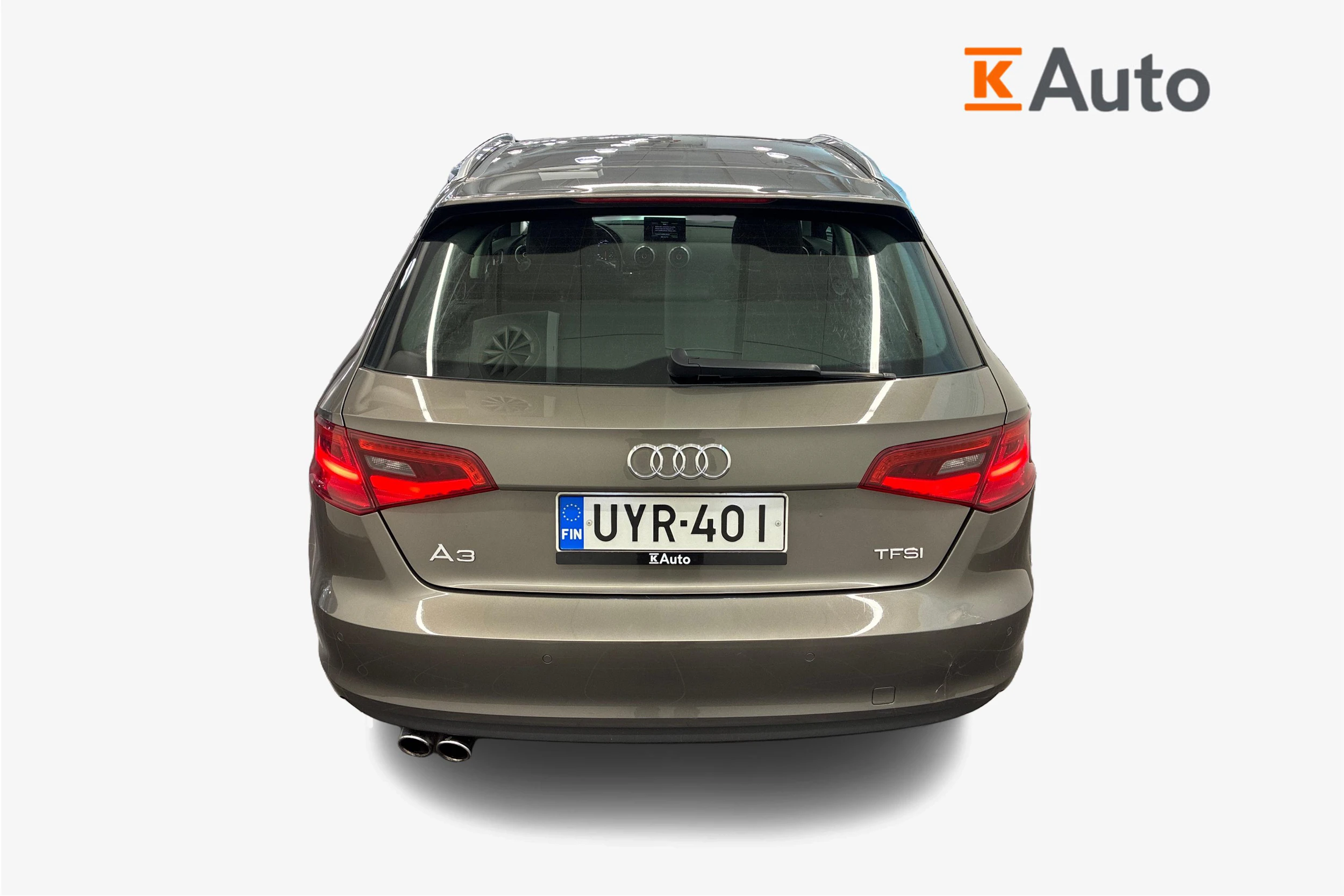 harmaa Audi A3 2014 kuva 3.