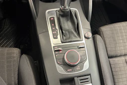 harmaa Audi A3 2014 kuva 16.