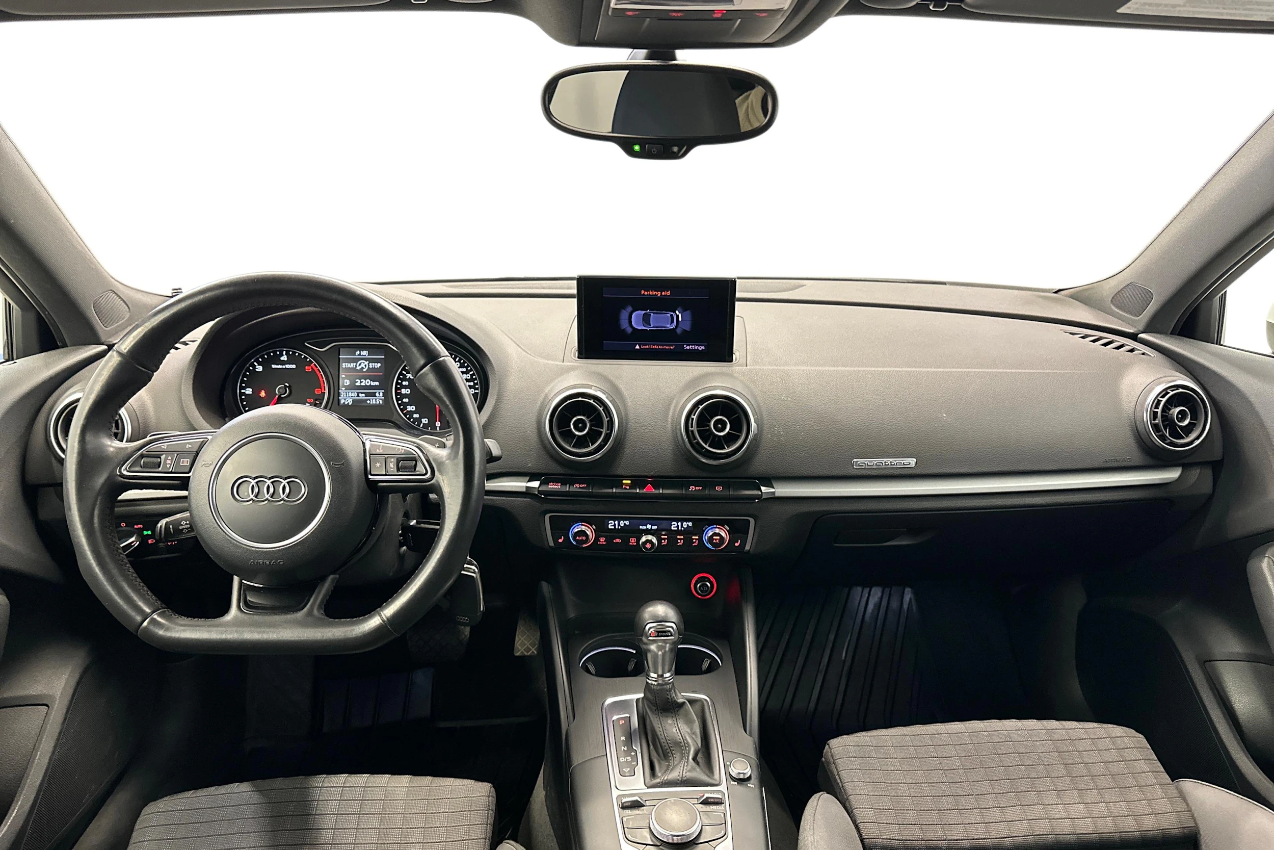 valkoinen Audi A3 2014 kuva 7.