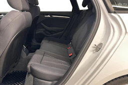 valkoinen Audi A3 2014 kuva 8.