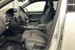 valkoinen Audi A3 2014 kuva 13.