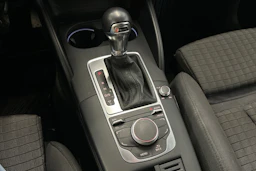 valkoinen Audi A3 2014 kuva 22.