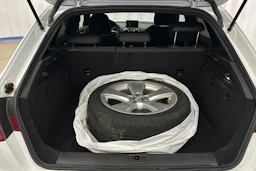 valkoinen Audi A3 2014 kuva 23.
