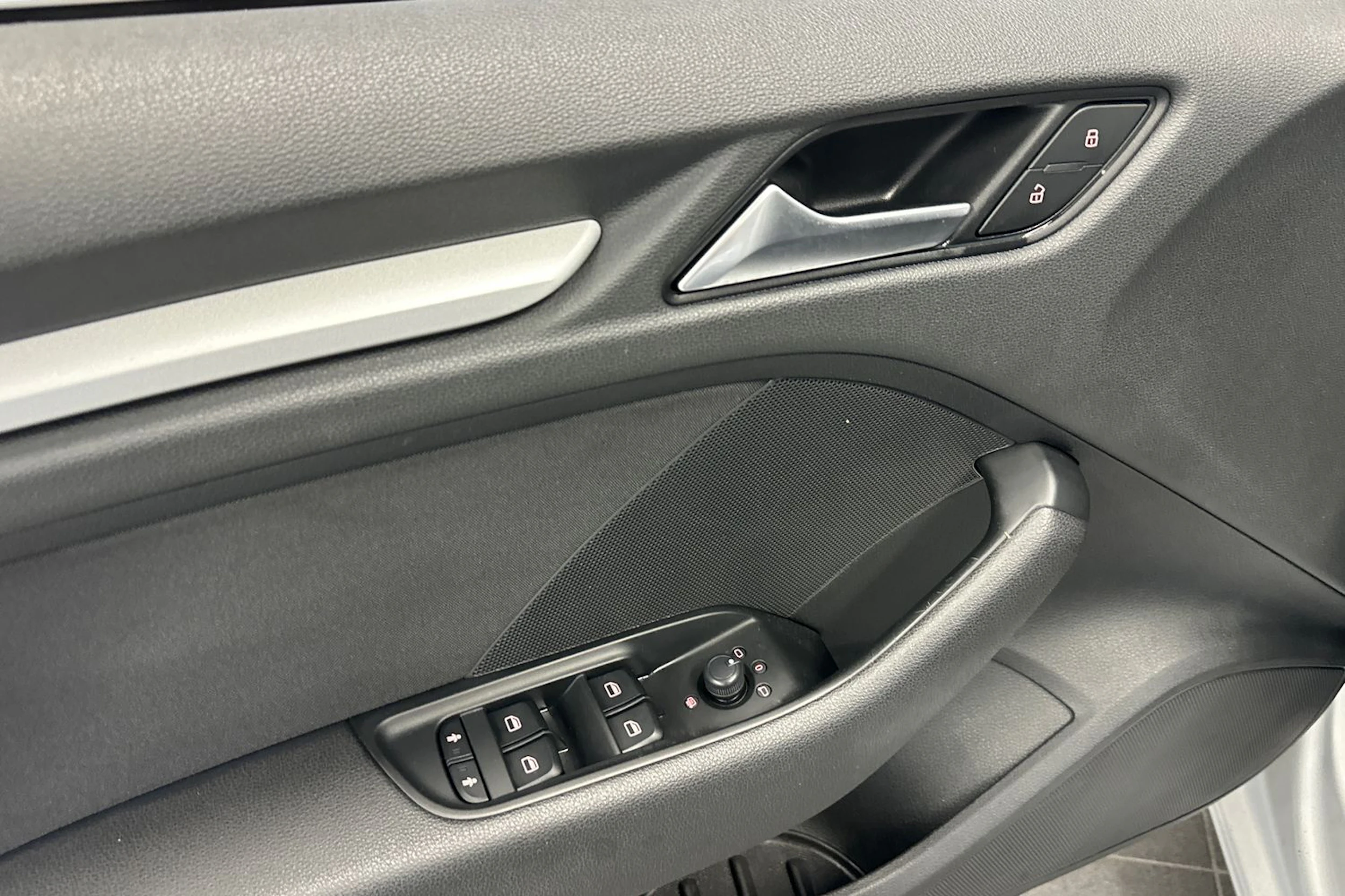 hopea Audi A3 2014 kuva 14.