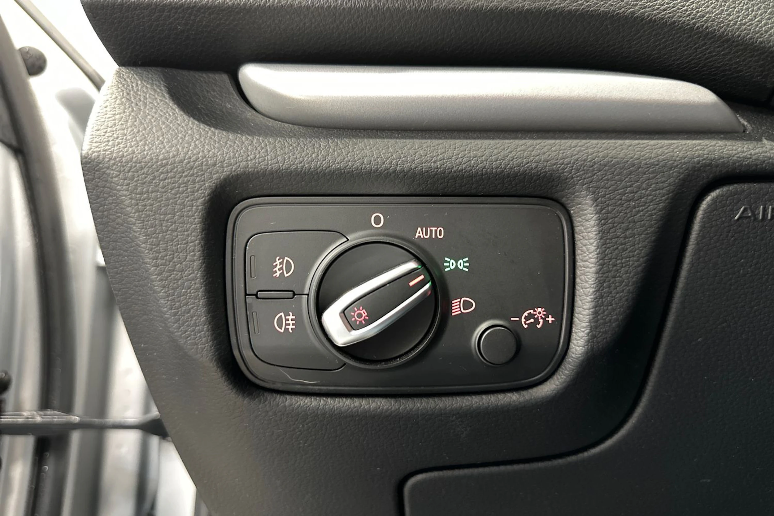 hopea Audi A3 2014 kuva 15.