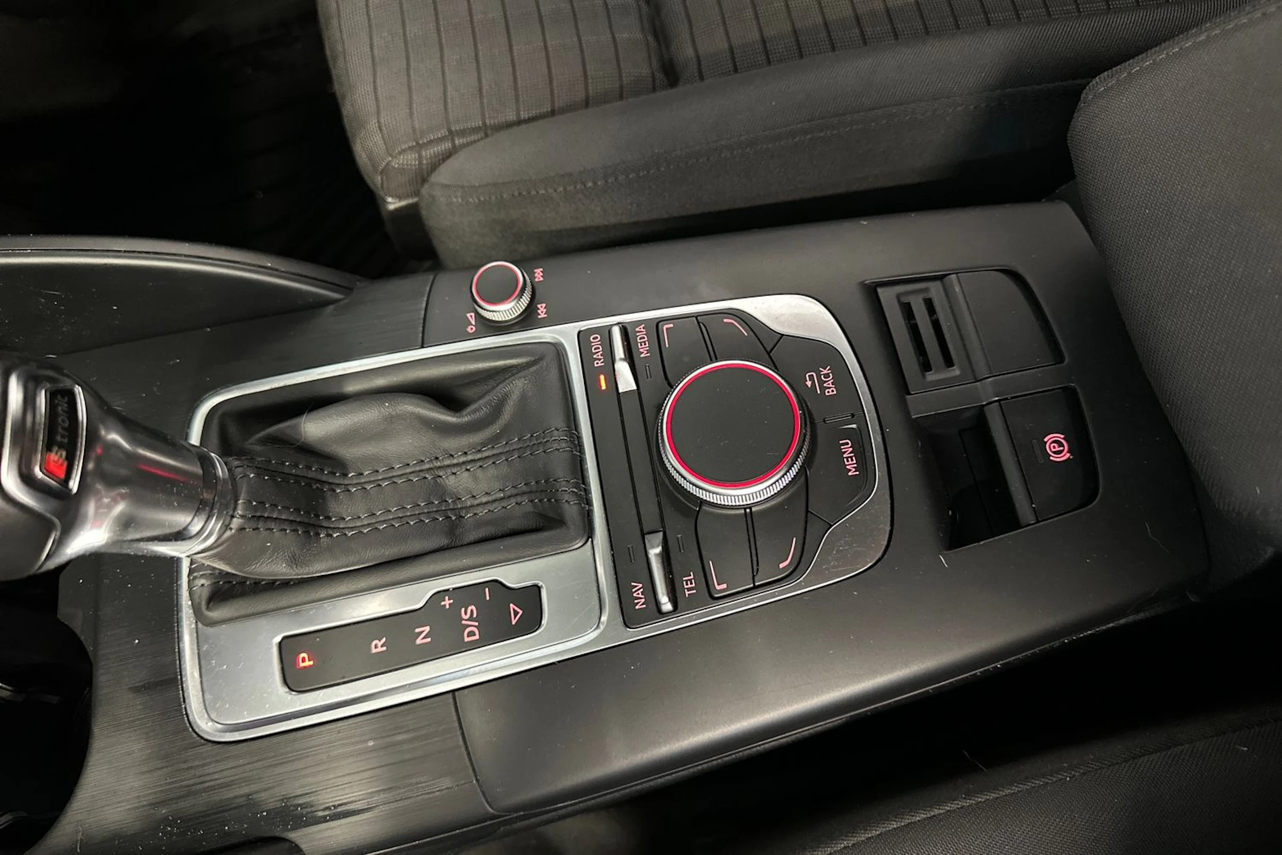 hopea Audi A3 2014 kuva 20.