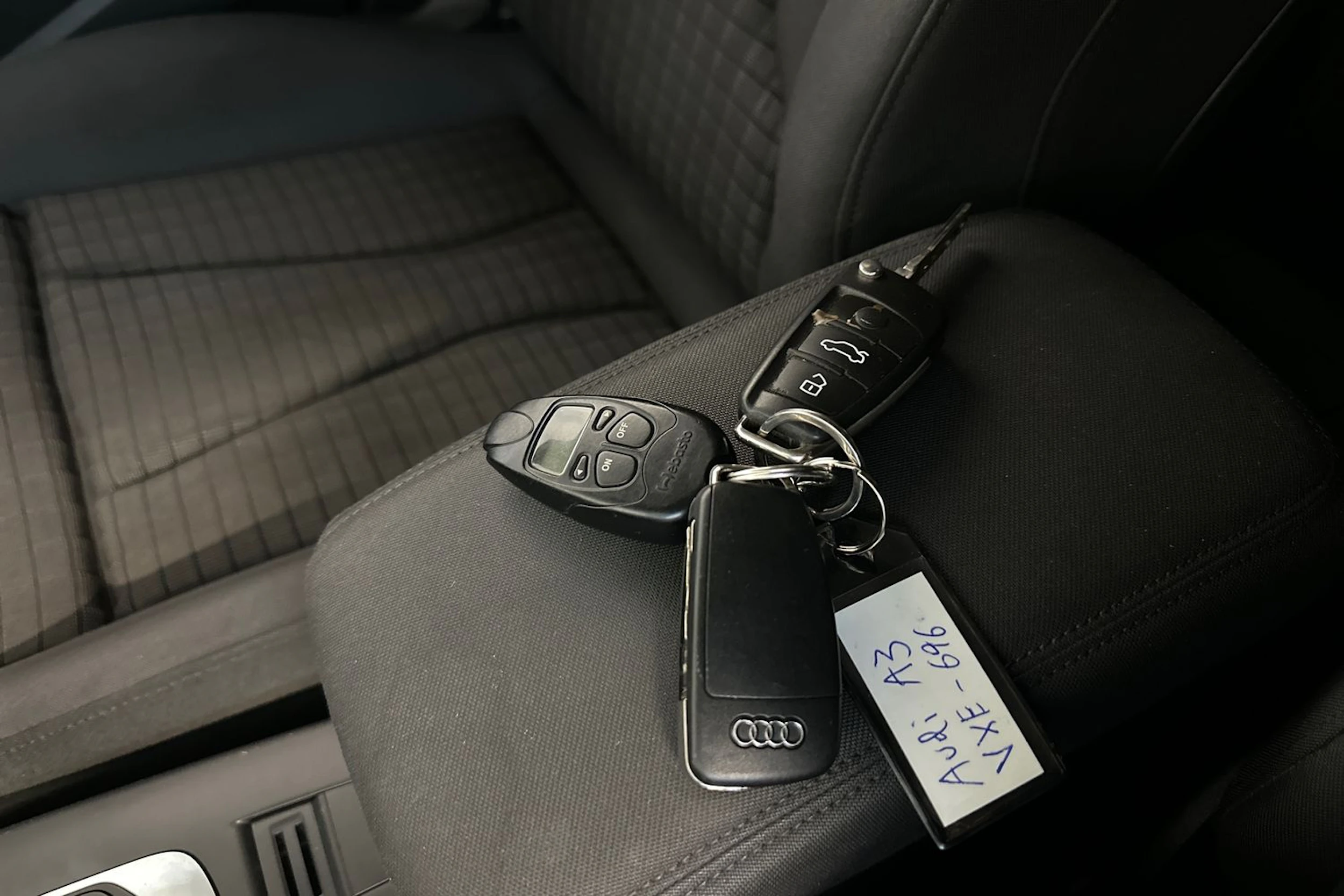 hopea Audi A3 2014 kuva 27.