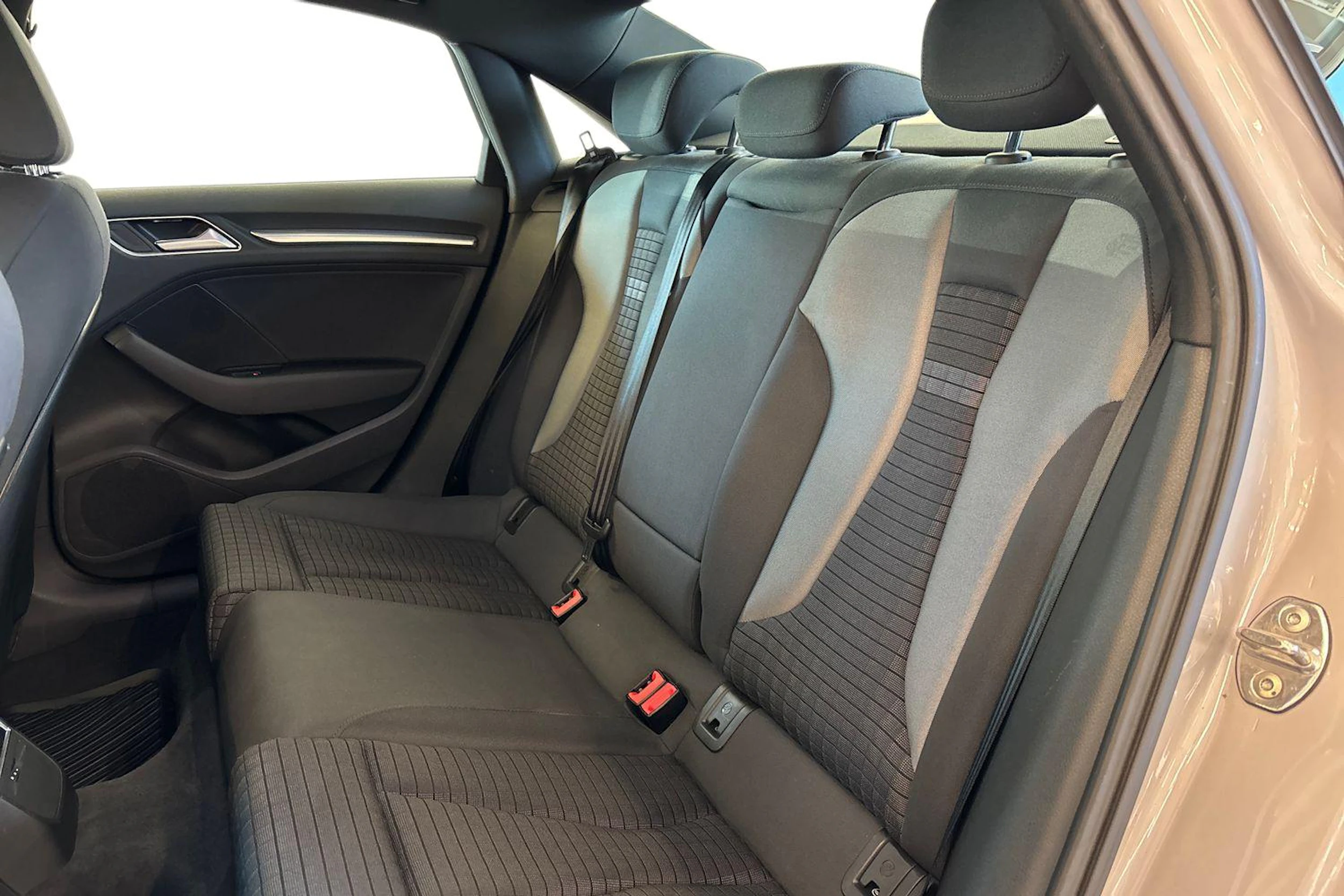 harmaa Audi A3 2014 kuva 8.