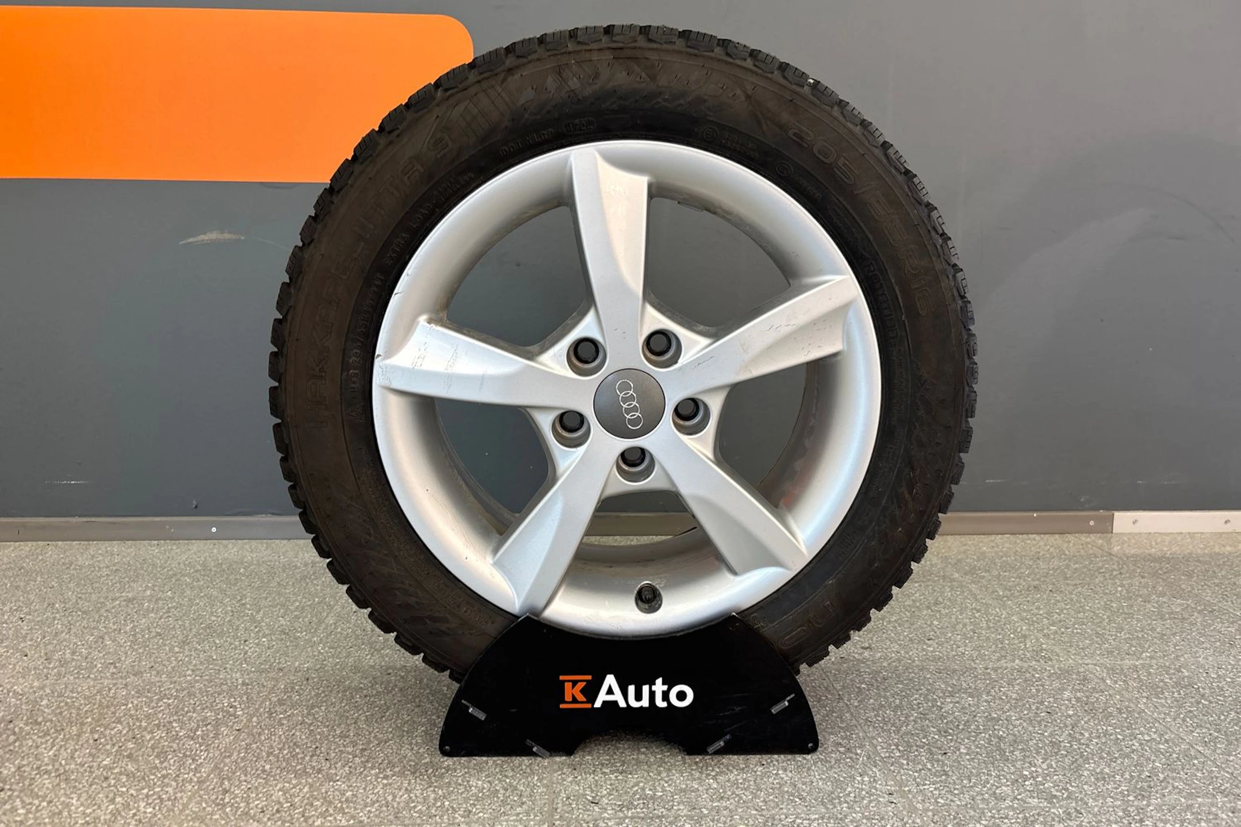 harmaa Audi A3 2014 kuva 11.