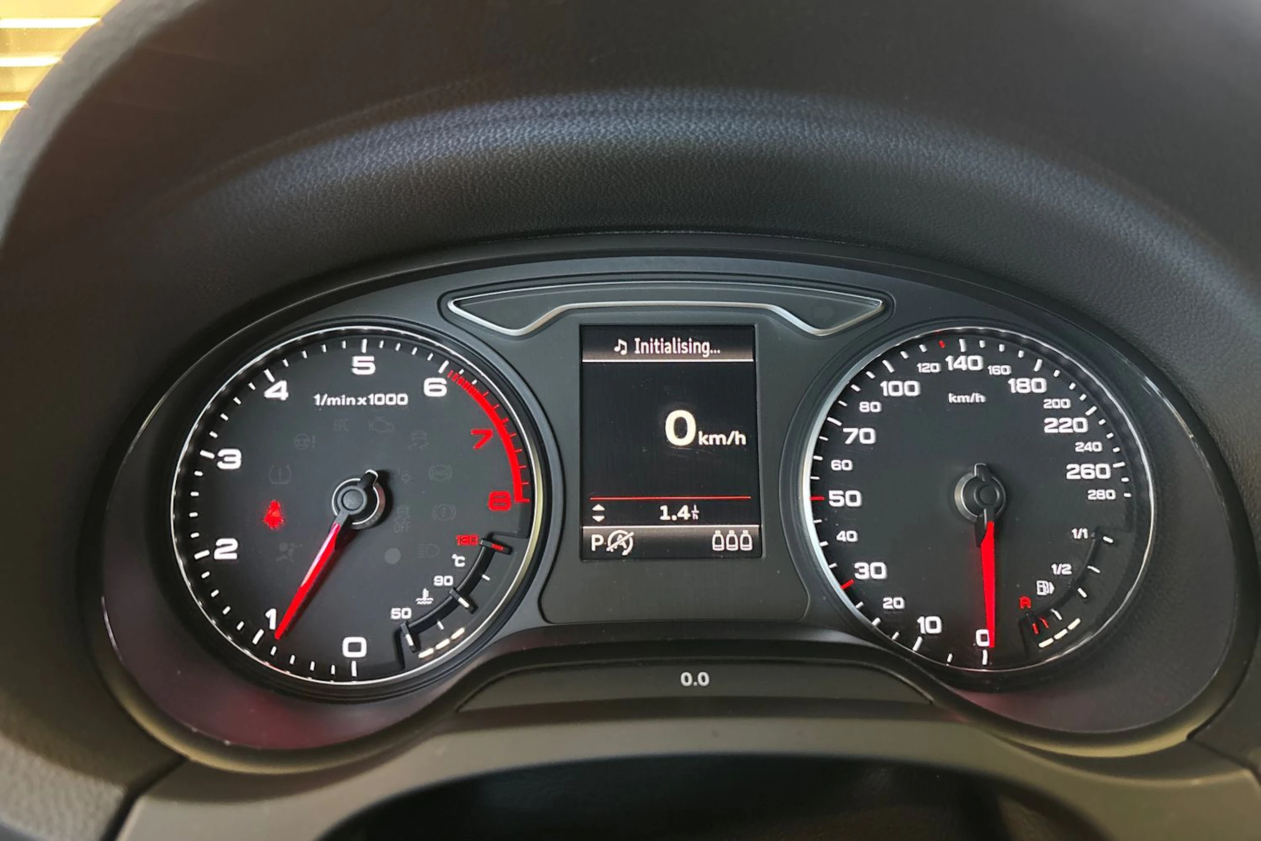 harmaa Audi A3 2014 kuva 13.