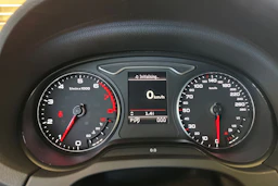 harmaa Audi A3 2014 kuva 13.