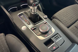 harmaa Audi A3 2014 kuva 19.