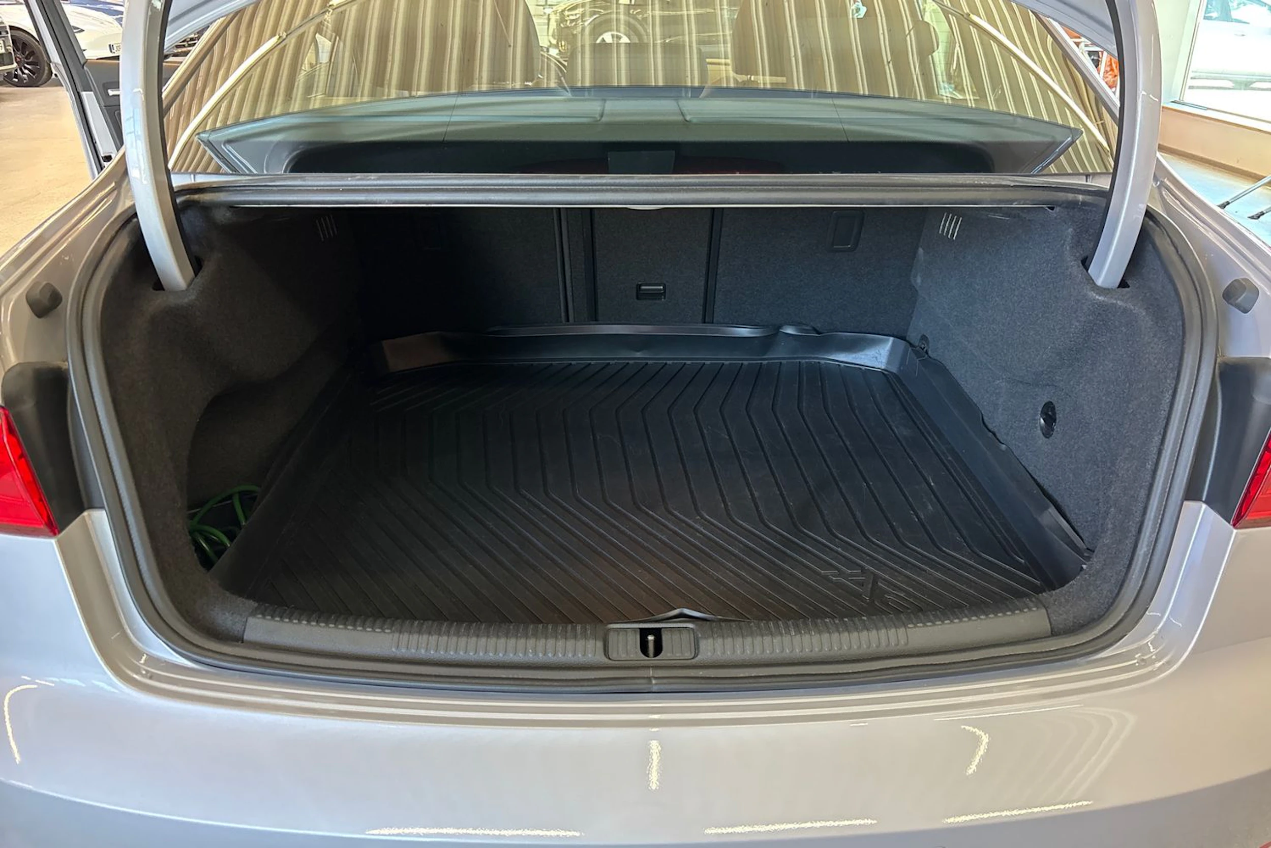 harmaa Audi A3 2014 kuva 23.