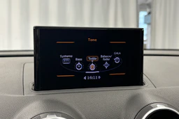 ruskea (beige) Audi A3 2014 kuva 21.