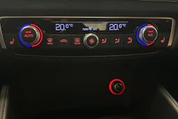 ruskea (beige) Audi A3 2014 kuva 23.