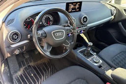 musta Audi A3 2014 kuva 3.