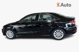 Musta Audi A3 2014 kuva 6.